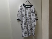 80'S JOHN DEERE REPEATING PATTERNE RINGER T-SHIRTS(ジョンディア 総柄仕様 リンガー Tシャツ)MADE IN USA（XL）