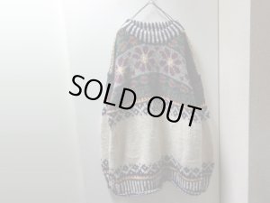 画像1: 90'S OPEN COUNTRY FLOWER PATTERN LOW-GAUGE WOOL KNIT ECUADOR SWEATER（オープンカントリー 織り花柄 ローゲージ仕様 ウール ニット エクアドル セーター）MADE IN ECUADOR（XXL位）