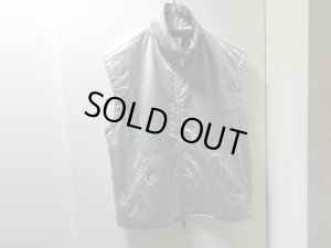 画像1: 90'S COLMAR PADDING SILVER NYLON × POLYESTER VEST(コルマー 中綿入り 銀ナイロン × ポリエステル混紡 ベスト）MADE IN ITALY（44）