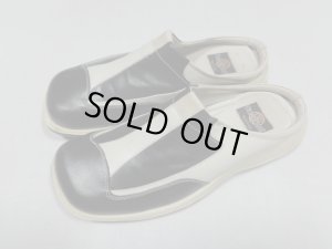 画像1: Bacco Bucci BICOLOR LEATHER MULE（バッカス ブッチ バイカラー切替し仕様 本革 ミュール）MADE IN ITAY（US10.5）