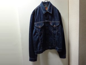 画像1: 00'S EURO Levi's 70500 04 INDIGO DENIM TRACKER JACKET（ユーロ リーバイス 70500 04 インディゴデニム トラッカー ジャケット）MADE IN TUNISIA（XL）