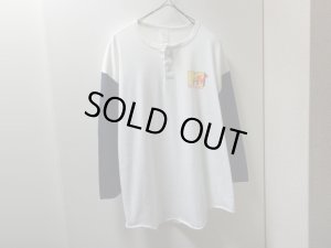 画像1: 80'S MTV HENLEY NECK 7/10 SLEEVE B-B T-SHIRTS（MTV ミュージックテレヴィジョン ヘンリーネック仕様 7分袖 ベースボール Tシャツ）MADE IN USA（XL）