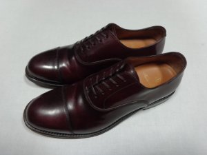 画像1: Brooks Brothers CAP TOE LEATHER SHOES(ブルックスブラザーズ キャップトゥ仕様 本革 レザーシューズ)MADE IN ITALY (US7-D)