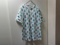 90'S Wildwood productions THE MUSIC CENTER OF LOS ANGELES REPITING PATTREN T-SHIRTS（ワイルドウッドプロダクションズ製 ザ ミュージック センター オブ ロサンゼルス 総柄仕様 Tシャツ）MADE IN USA（M）