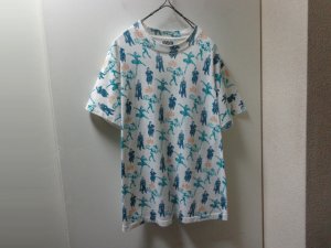 画像1: 90'S Wildwood productions THE MUSIC CENTER OF LOS ANGELES REPITING PATTREN T-SHIRTS（ワイルドウッドプロダクションズ製 ザ ミュージック センター オブ ロサンゼルス 総柄仕様 Tシャツ）MADE IN USA（M）