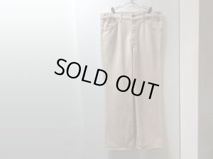 画像1: 90'S Levi's 517 BOOTS CUT BEIGE DENIM PANTS（リーバイス 517 ブーツカット仕様 先染めベージュ デニム パンツ）MADE IN USA（実寸W36 × L29.5）