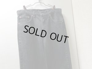 画像2: 90'S Levi's 550 RELAXED FIT TAPERED LEG BLACK DENIM PANTS（リーバイス 550 リラックスフィット & テーパード仕様 黒デニム パンツ）MADE IN USA（実寸W33.5 × L30）