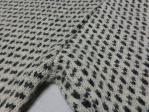 画像5: 80'S L.L. Bean BIRD'S EYE LOW-GAUGE WOOL × RAYON KNIT SWEATER（L.L. ビーン バーズアイ柄 ローゲージ仕様 ウール × レーヨン ニット セーター）MADE IN NORWAY（M）
