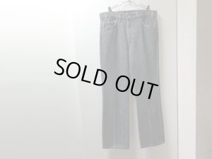 画像1: 90'S Levi's 517 BOOTS CUT BLACK DENIM PANTS（リーバイス 517 ブーツカット 先染め 黒 デニム パンツ）MADE IN USA（実寸W33 × L30）