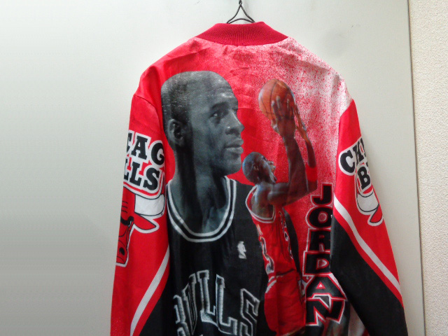 90'S CHICAGO BULLS MICHAEL JORDAN NYLON JACKET（シカゴブルズ