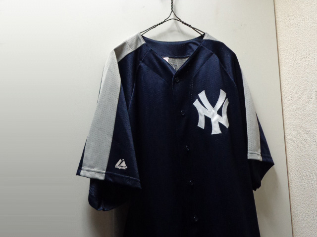 90'S Majestic NEW YORK YANKEES B-B SHIRTS（マジェスティック製ニューヨーク ヤンキース ベースボール