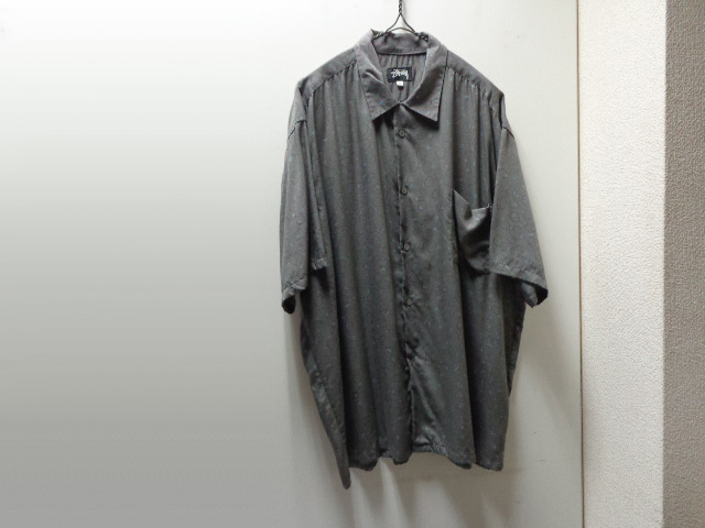 80'S OLD STUSSY REPEATING PATTERNE S/S RAYON SHIRTS（オールド