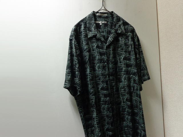 00'S PERRY ELLIS REPITING PATTERN S/S OPEN COLLAR SILK SHIRTS 