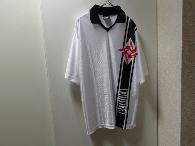 ネッククルーネック90s giant metallica Tシャツ　メタリカ　サッカーシャツ